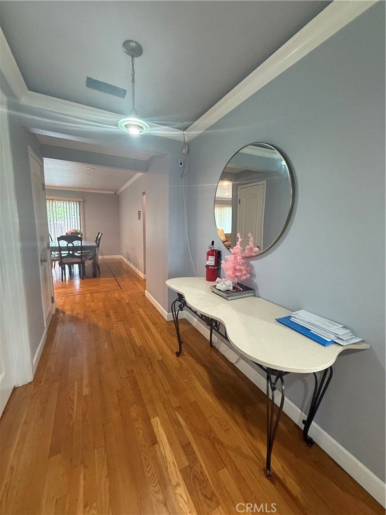 7420 Hesperia, Reseda, CA 91335 7420 Hesperia, Reseda, CA 91335