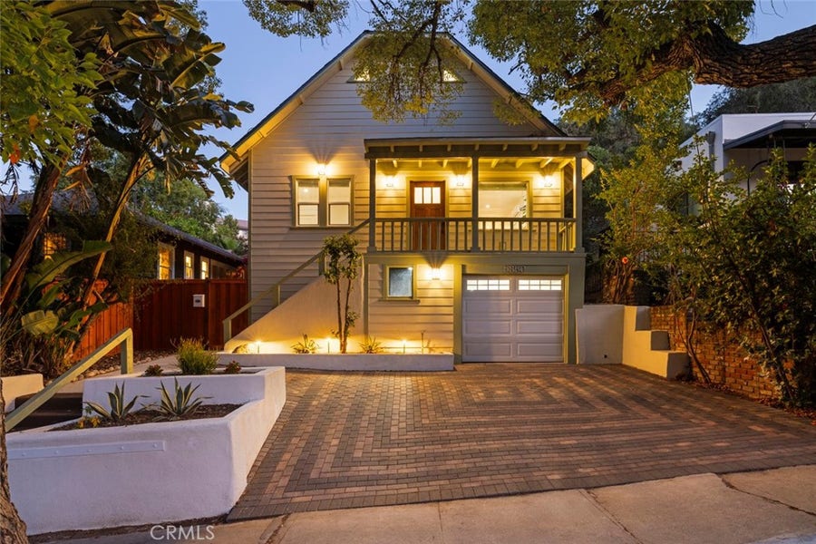 Property photo for 5850 Burwood Ave, Los Angeles, CA