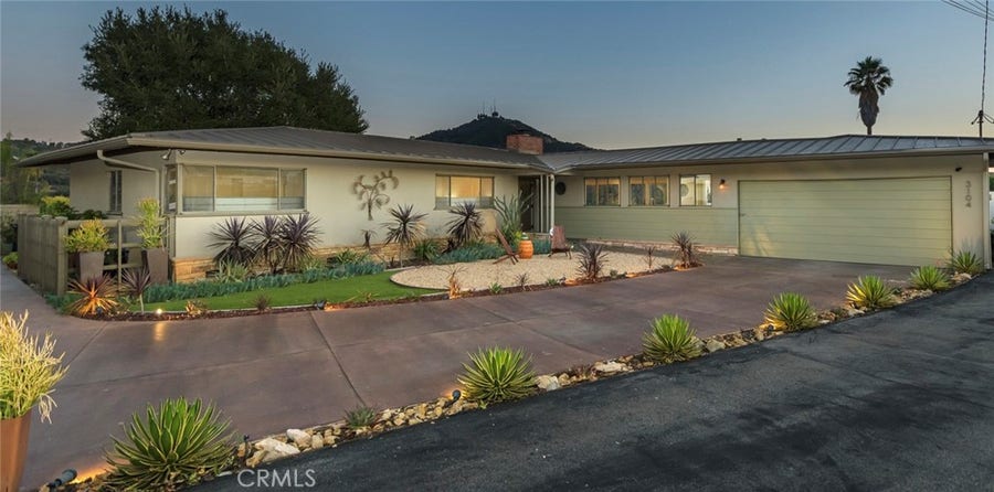 Property photo for 3104 Buckingham Road, Glendale, CA