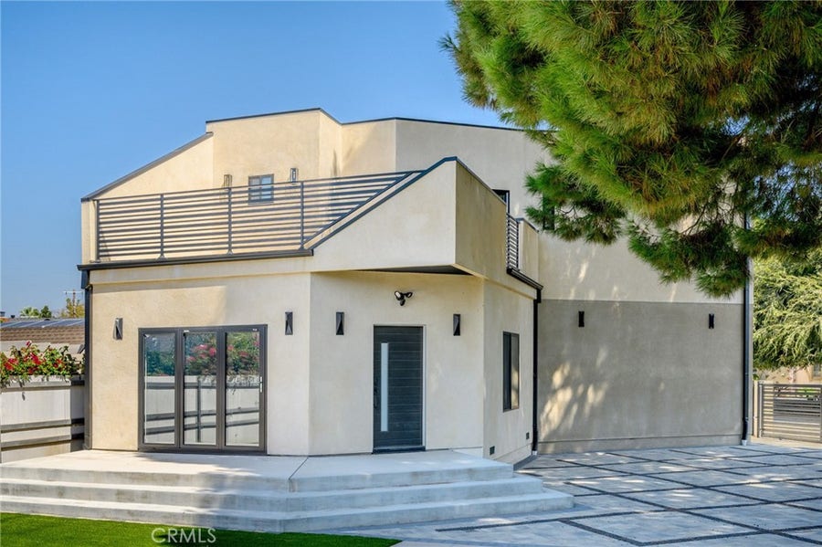 Property photo for 9601 N Clybourn Avenue, Sun Valley, CA