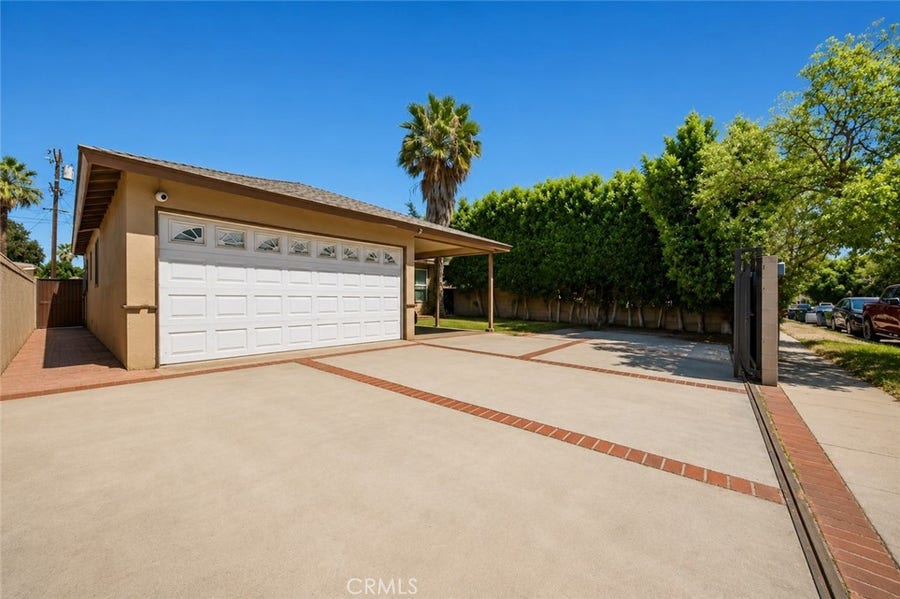 Property photo for 7112 Teesdale, Los Angeles, CA