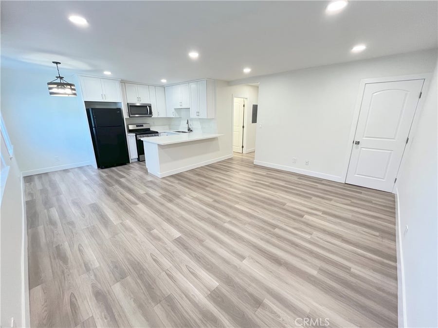 Property photo for 4419 Pennsylvania, #10, La Crescenta, CA