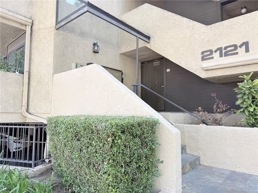 Property photo for 2121 Scott Road, #104, Burbank, CA