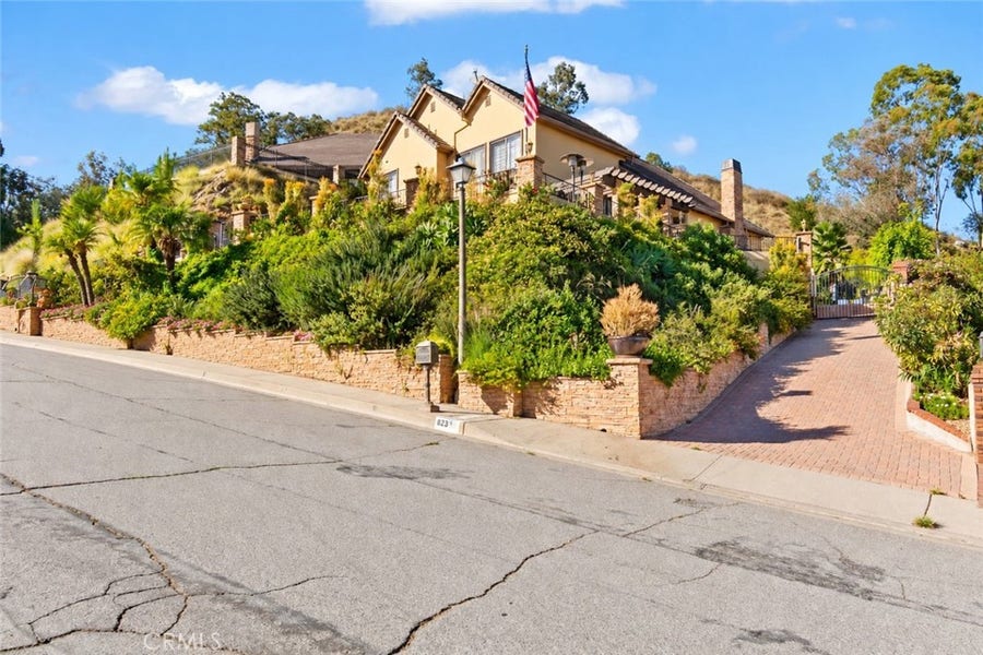 Property photo for 823 Moorside, Glendale, CA