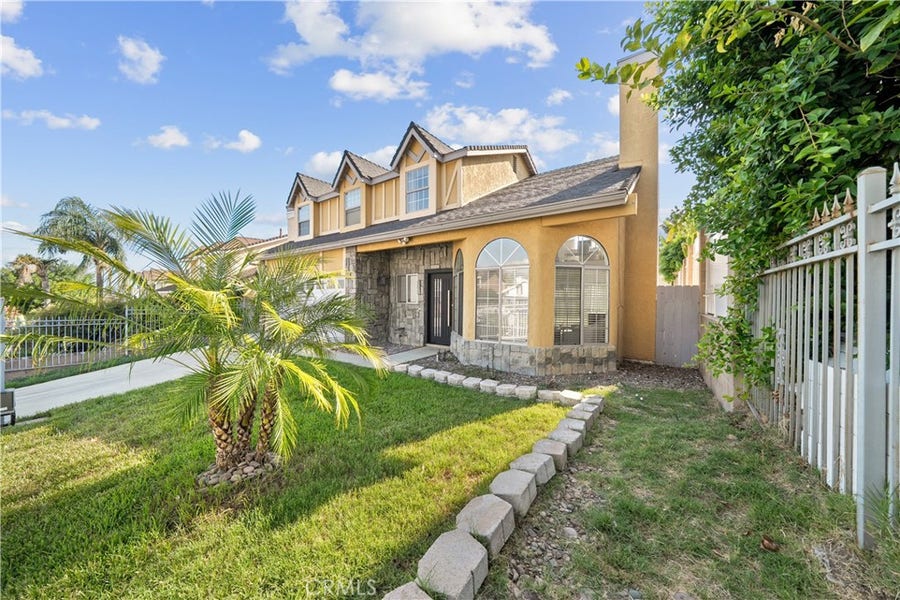 Property photo for 11568 Luanda Street, Sylmar, CA