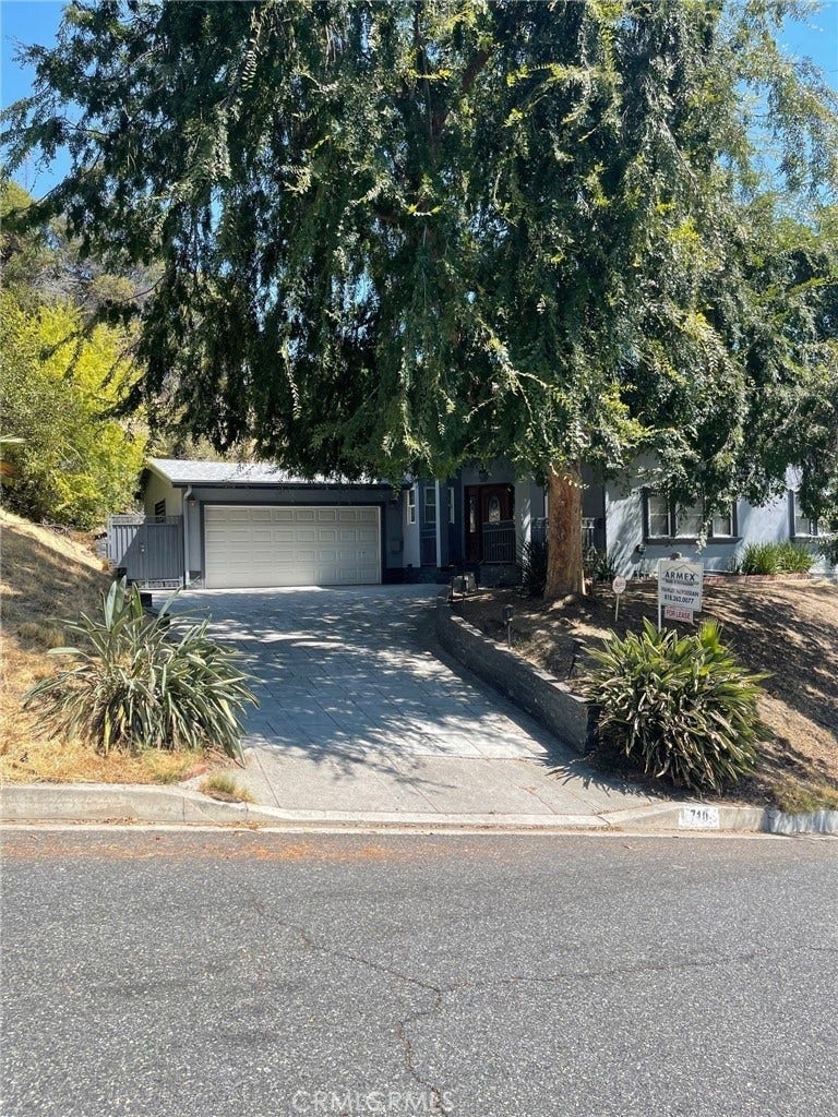 Property photo for 710 Solway Street, Glendale, CA