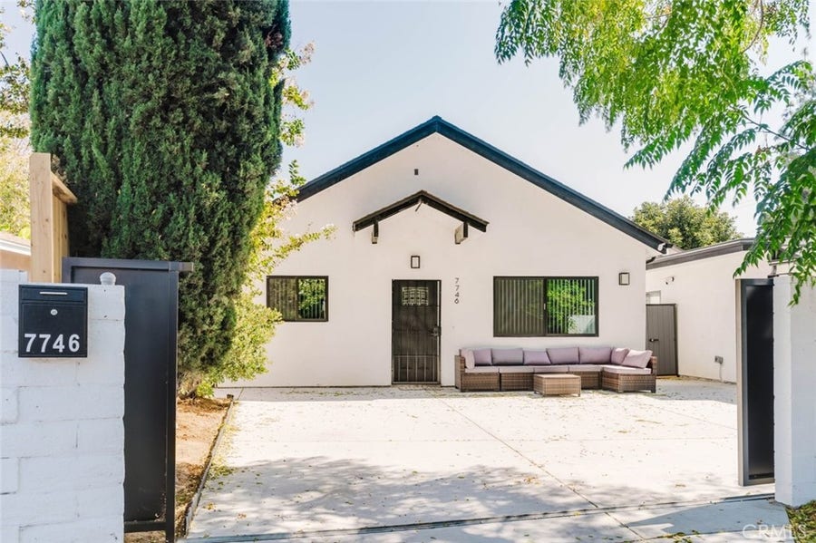 Property photo for 7746 Shadyspring Place, Burbank, CA