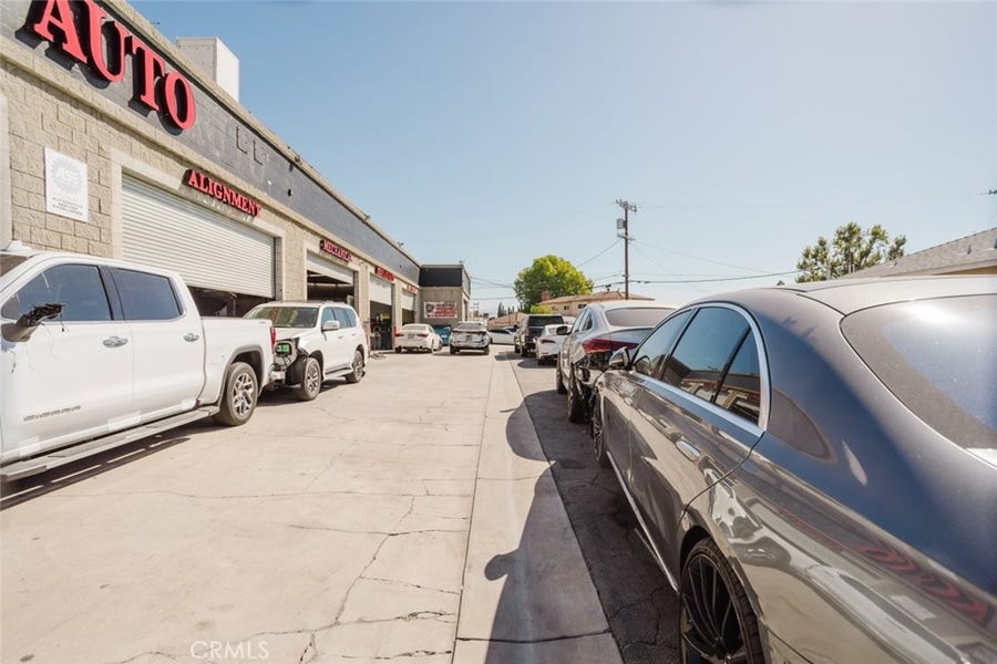 Property photo for 11050 Woodley, Granada Hills, CA