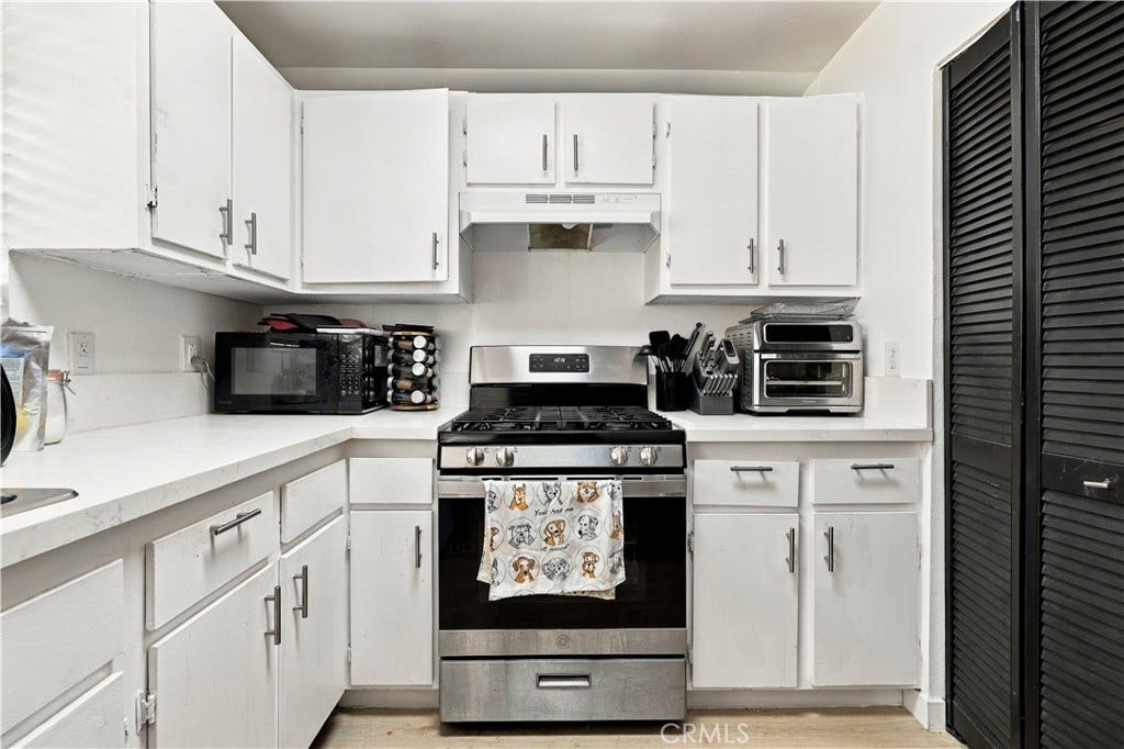 14839 Sylvan Street, Van Nuys, CA 91411