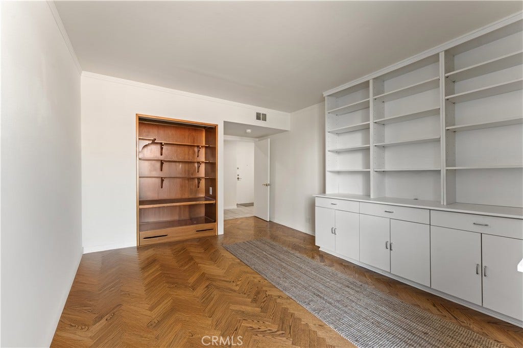 1351 N Crescent Heights, #308, Los Angeles, CA 90046 1351 N Crescent Heights, #308, Los Angeles, CA 90046