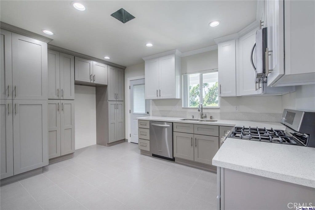 1151 N Maryland Avenue, Glendale, CA 91207