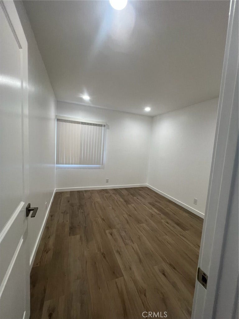 8847 Willis, #32, Panorama City, CA 91402 8847 Willis, #32, Panorama City, CA 91402