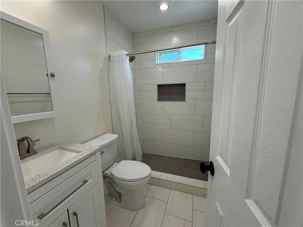 234 Columbus Ave, Glendale, CA 91203 Spa Like Bathroom
