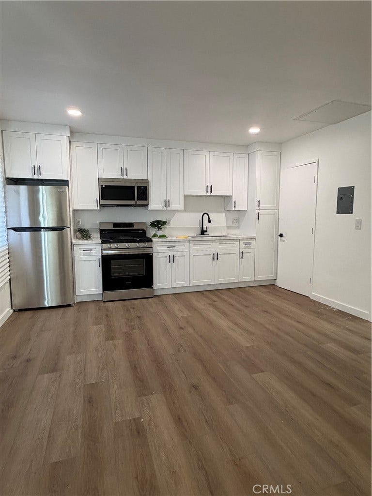 Property photo for 331 W Windsor, #6, Glendale, CA