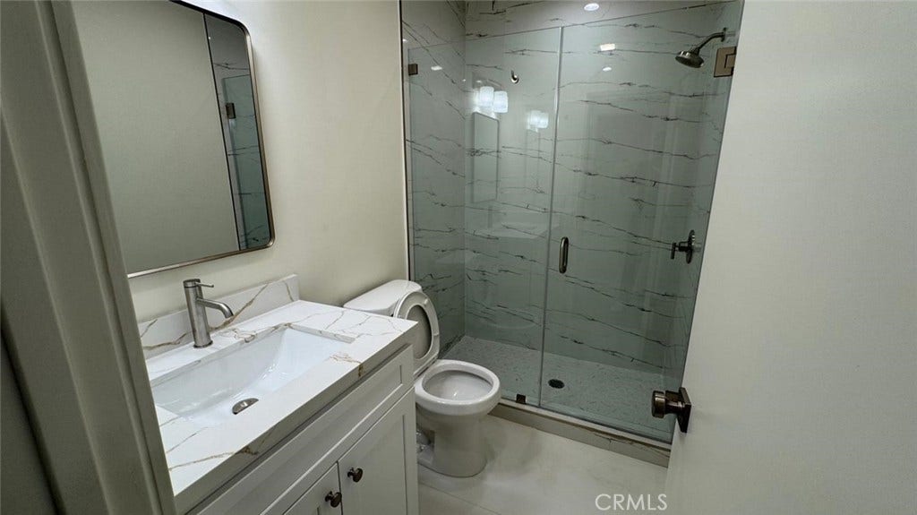 712 W Doran Street, #5, Glendale, CA 91203 712 W Doran Street, #5, Glendale, CA 91203