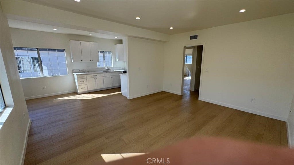 712 W Doran Street, #6, Glendale, CA 91203 712 W Doran Street, #6, Glendale, CA 91203