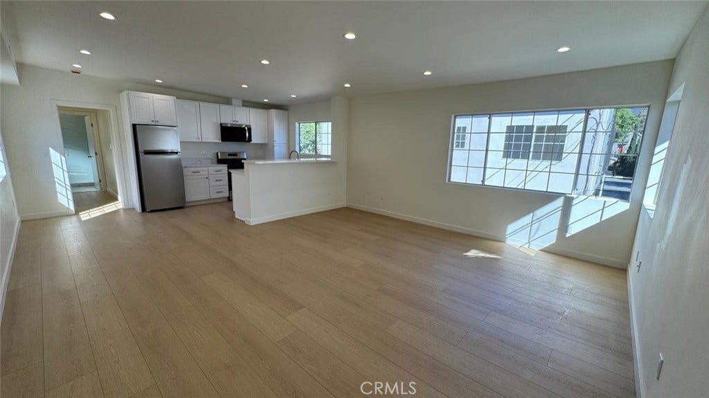 712 W Doran Street, #7, Glendale, CA 91203 712 W Doran Street, #7, Glendale, CA 91203