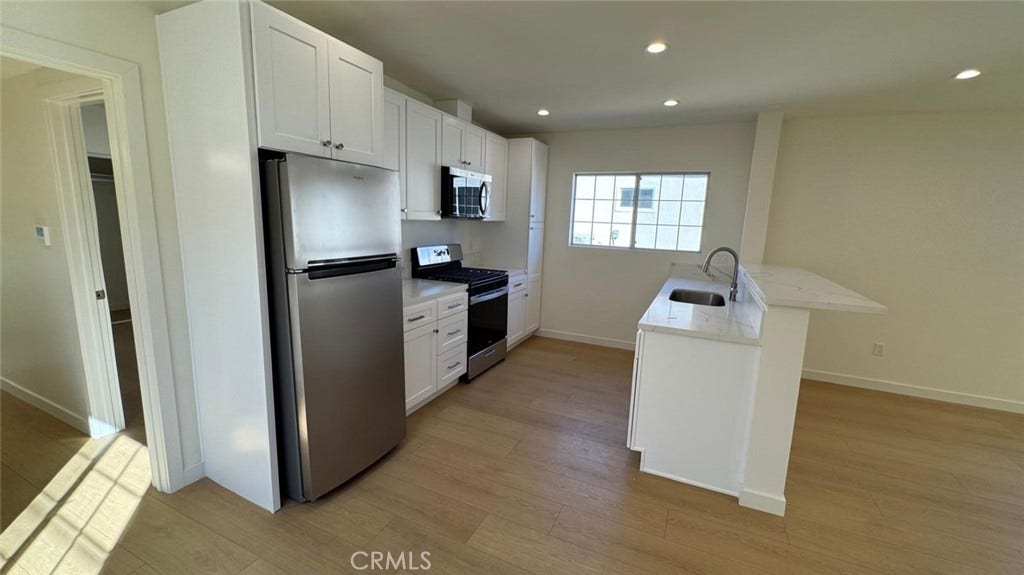 712 W Doran Street, #7, Glendale, CA 91203 712 W Doran Street, #7, Glendale, CA 91203