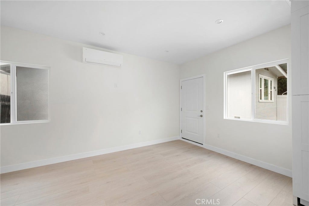 1233 Orange Grove Avenue, #B, Glendale, CA 91205 1233 Orange Grove Avenue, #B, Glendale, CA 91205