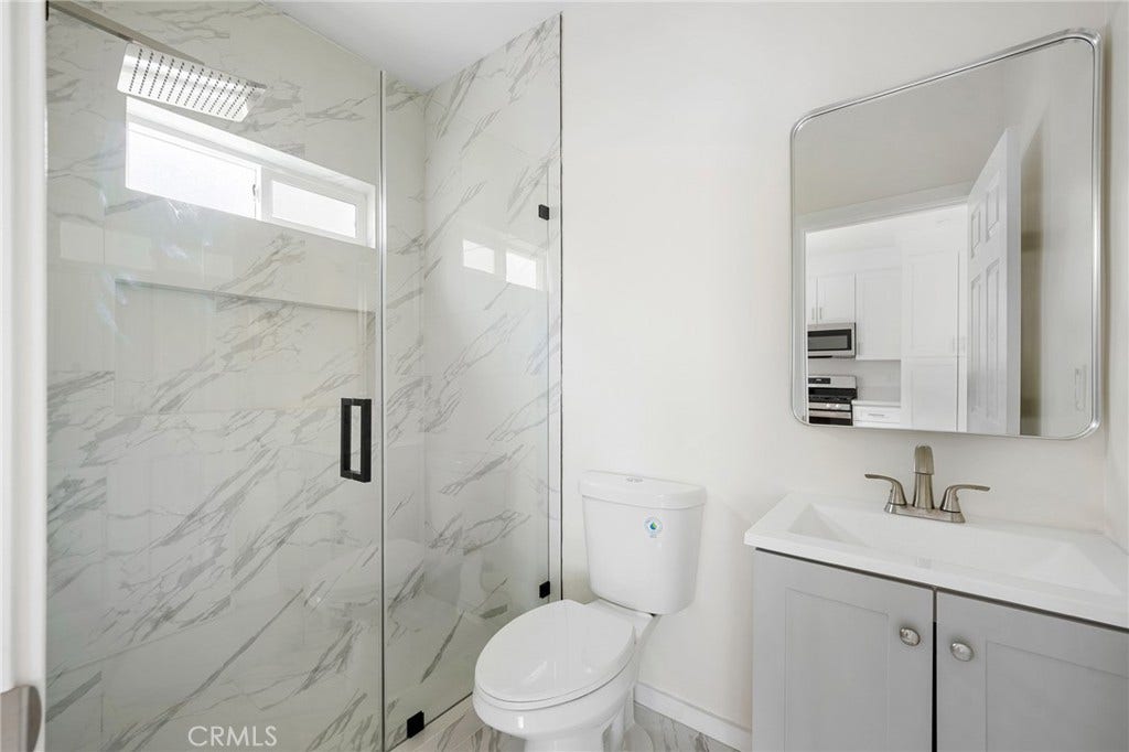 1233 Orange Grove Avenue, #B, Glendale, CA 91205 1233 Orange Grove Avenue, #B, Glendale, CA 91205