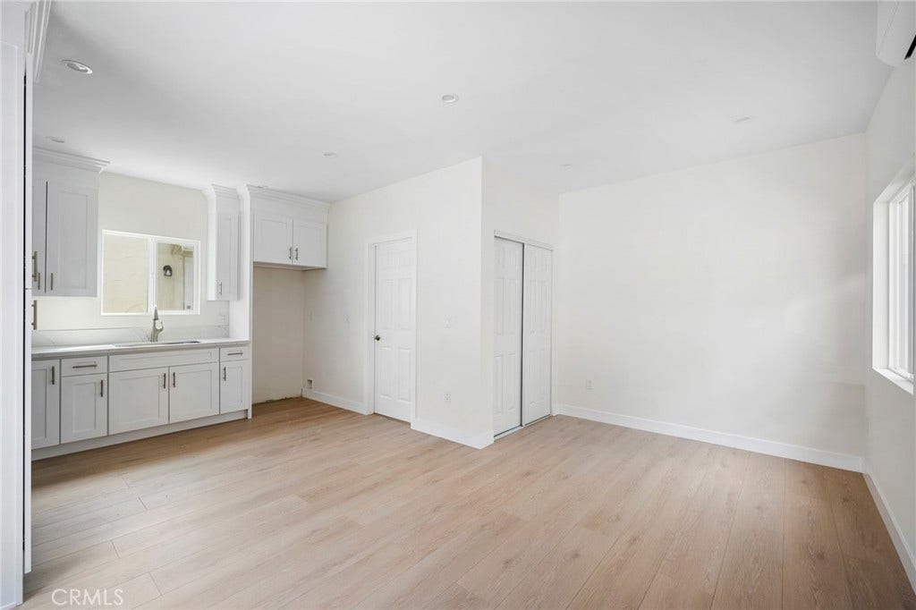 1233 Orange Grove Avenue, #B, Glendale, CA 91205 1233 Orange Grove Avenue, #B, Glendale, CA 91205