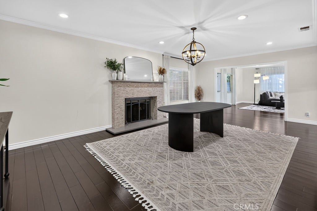 1256 Irving Avenue, Glendale, CA 91201 1256 Irving Avenue, Glendale, CA 91201