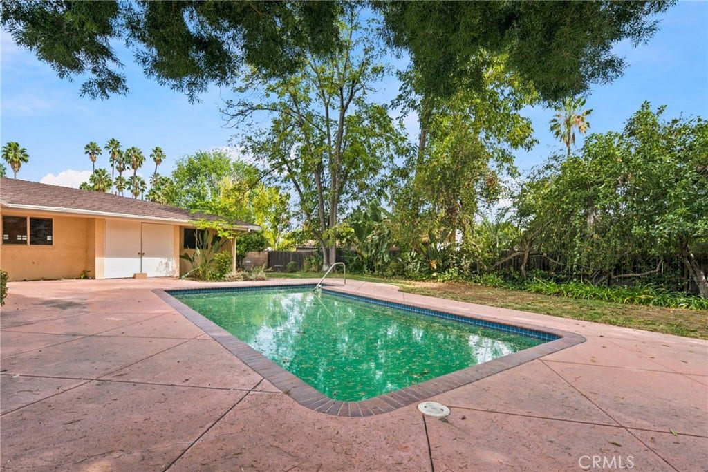 6058 Jumilla, Woodland Hills, CA 91367