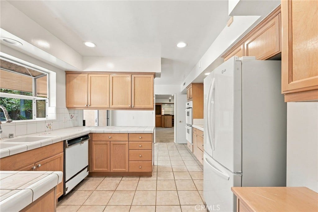 6058 Jumilla, Woodland Hills, CA 91367