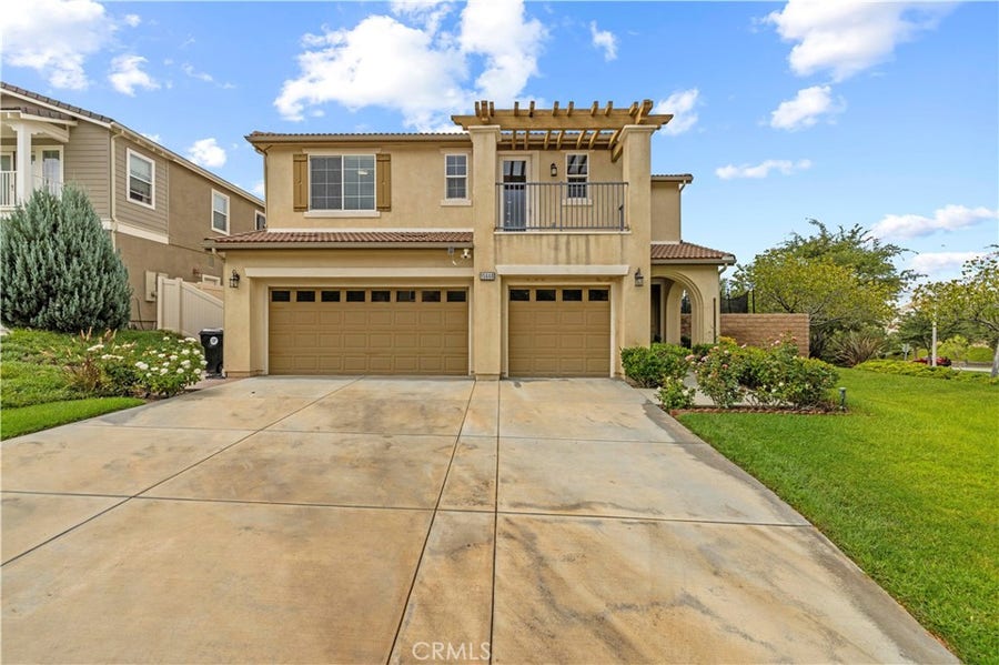 Property photo for 15660 Walt Court, Canyon Country, CA