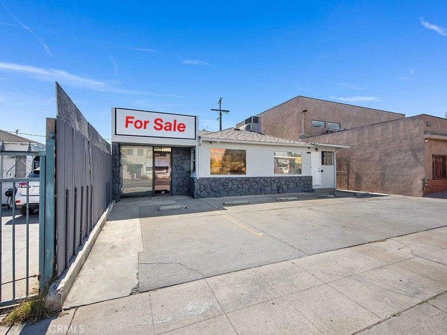 Property photo for 6045 Vineland Avenue, North Hollywood, CA