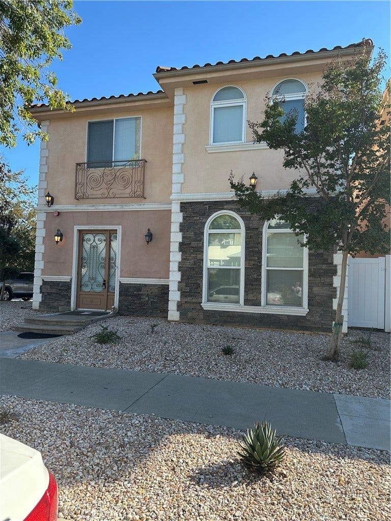 Property photo for 2597 N Lincoln, Burbank, CA