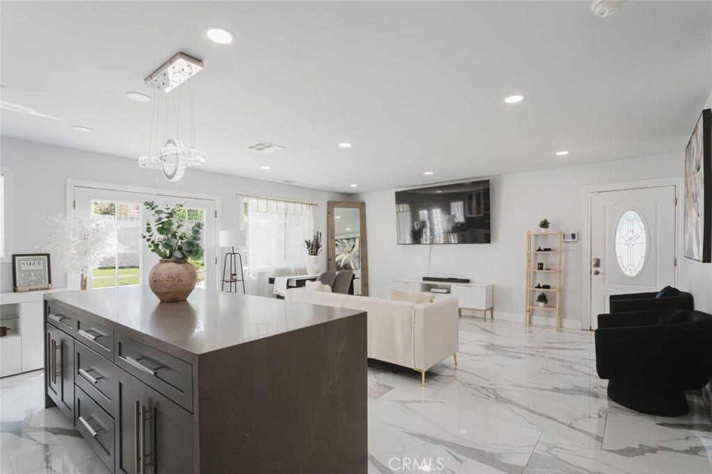 11900 Cometa Avenue, Pacoima, CA 91331