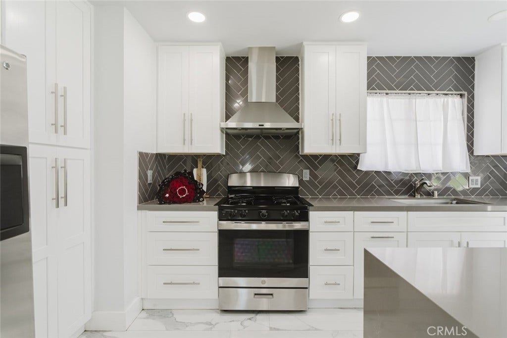 11900 Cometa Avenue, Pacoima, CA 91331