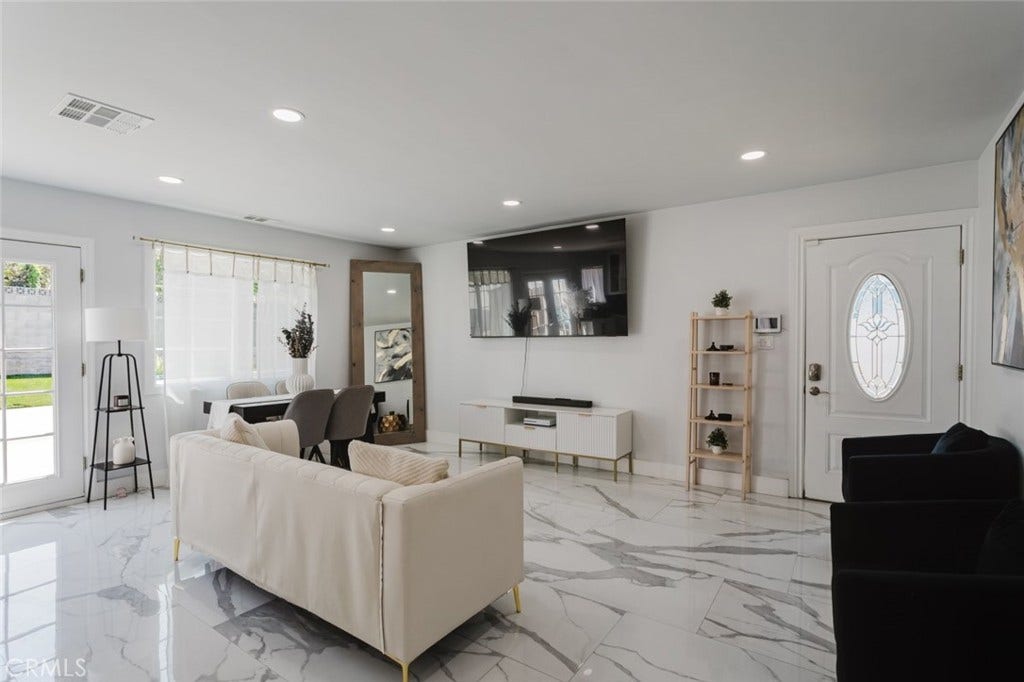 11900 Cometa Avenue, Pacoima, CA 91331