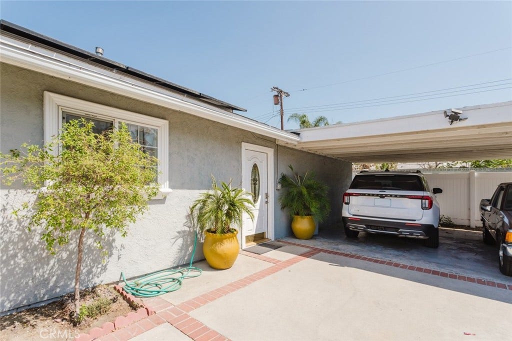 11900 Cometa Avenue, Pacoima, CA 91331