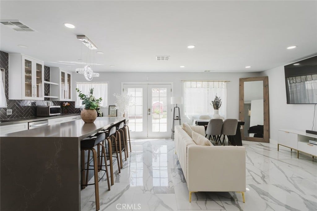 11900 Cometa Avenue, Pacoima, CA 91331