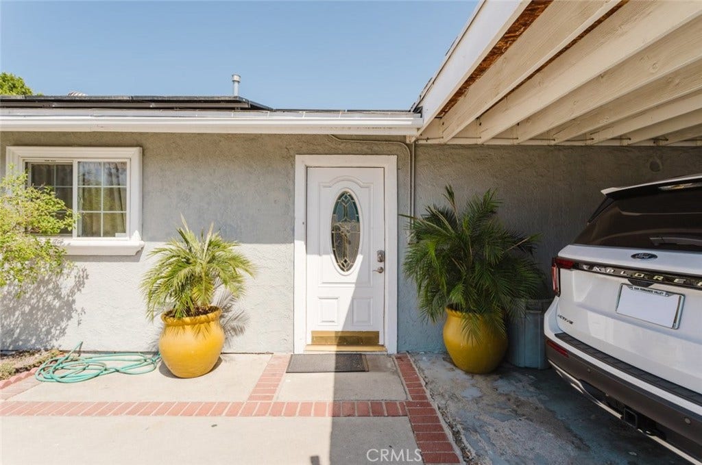 11900 Cometa Avenue, Pacoima, CA 91331
