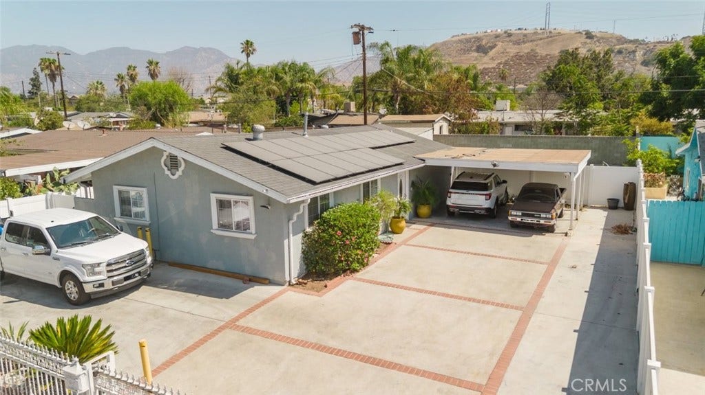 11900 Cometa Avenue, Pacoima, CA 91331