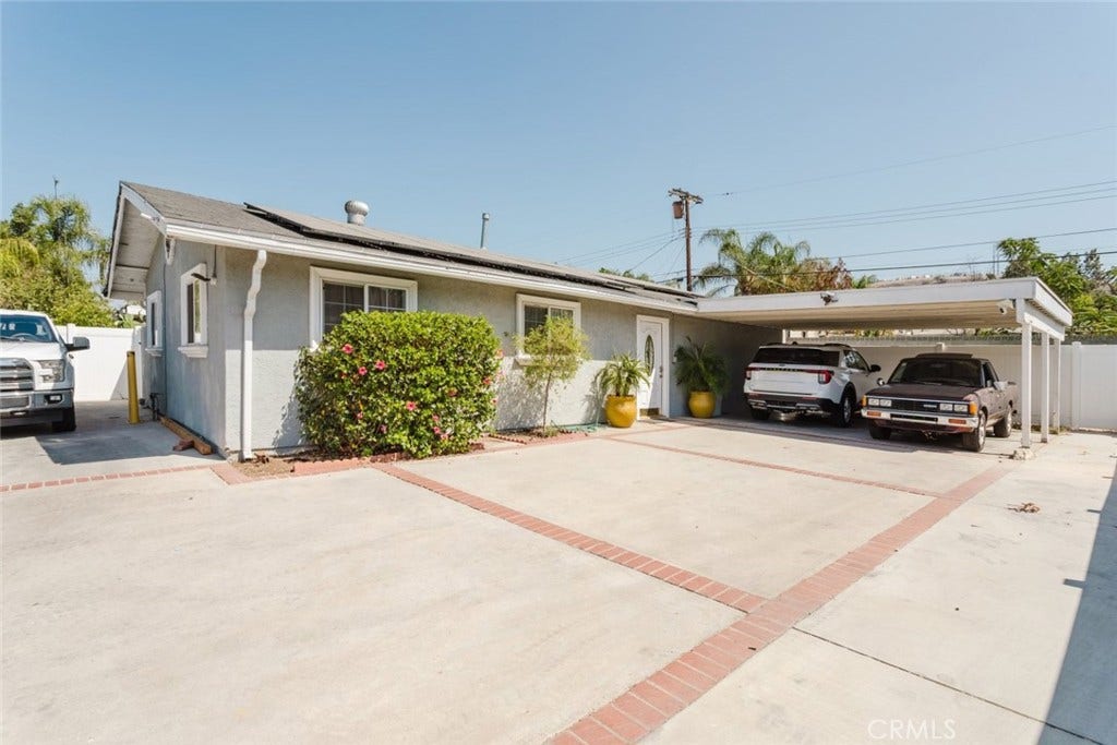 11900 Cometa Avenue, Pacoima, CA 91331