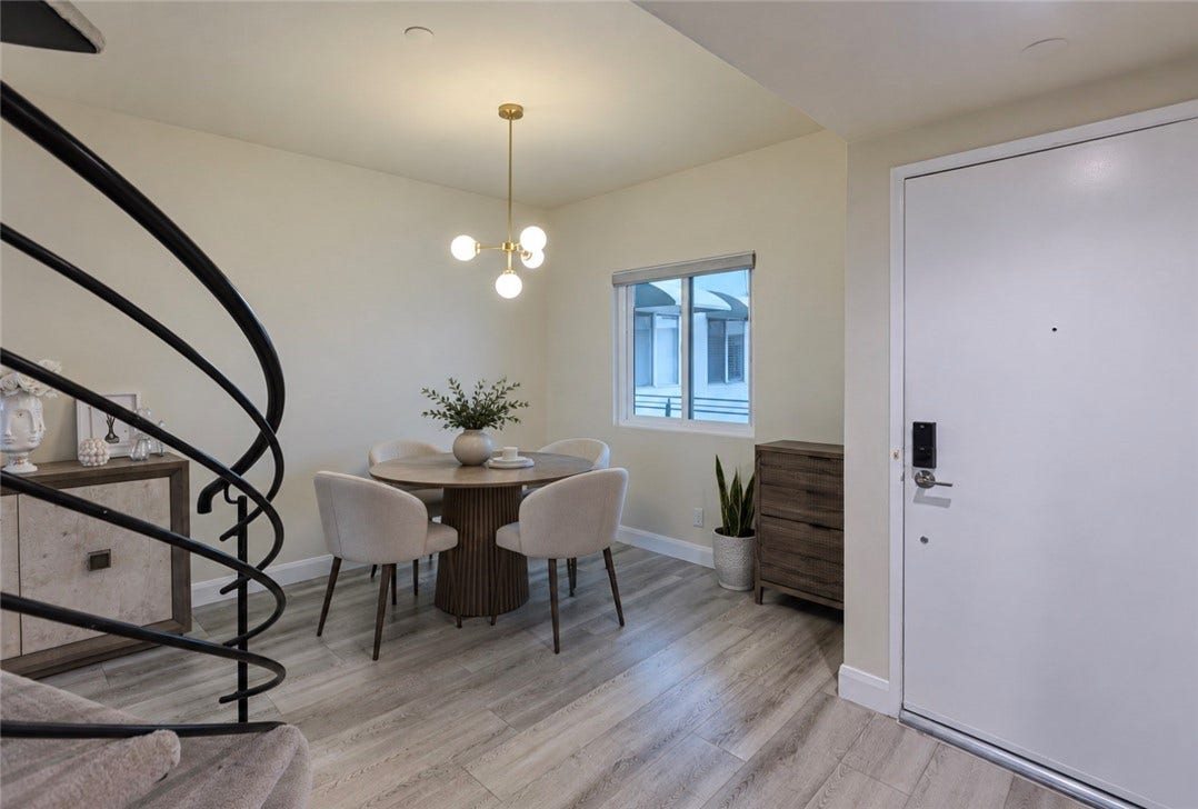 4326 Babcock, #305, Studio City, CA 91604