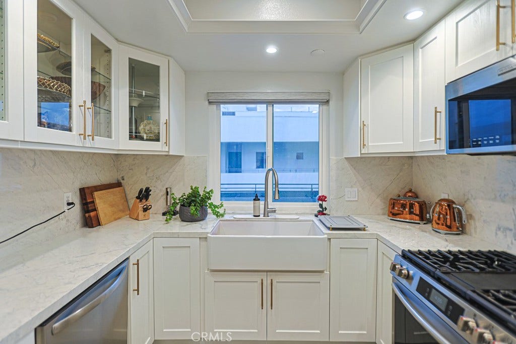 4326 Babcock, #305, Studio City, CA 91604