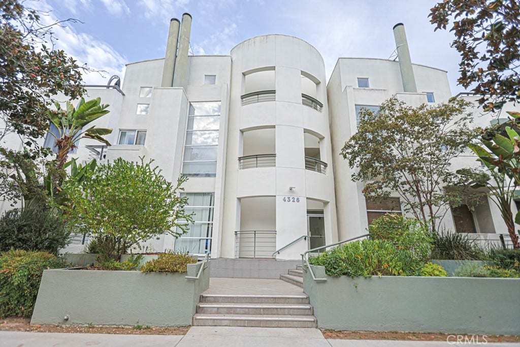 4326 Babcock, #305, Studio City, CA 91604