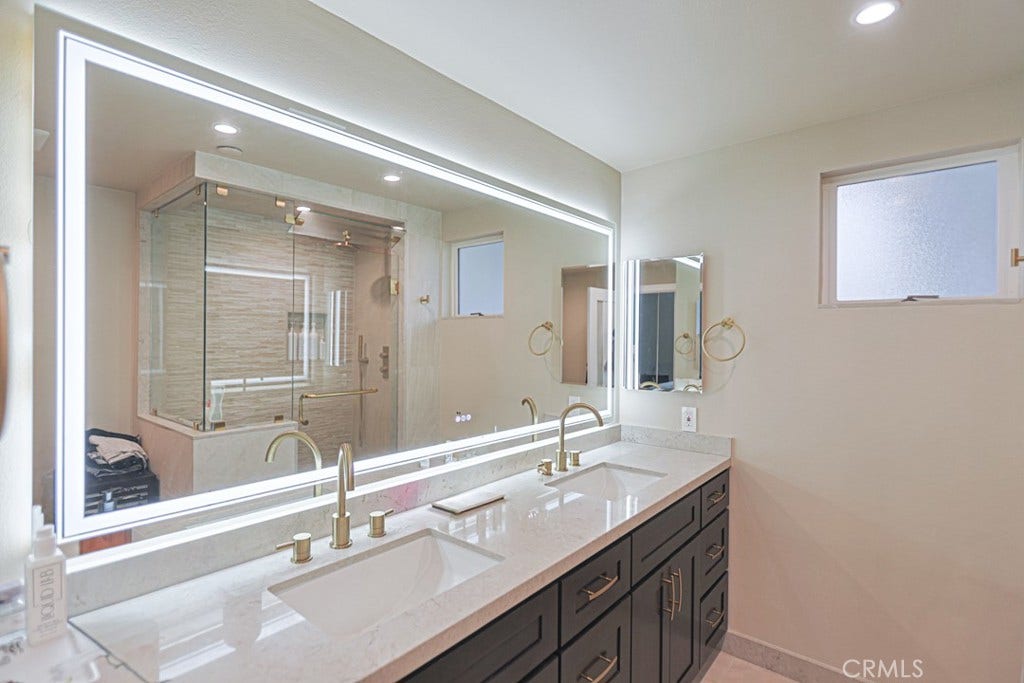 4326 Babcock, #305, Studio City, CA 91604