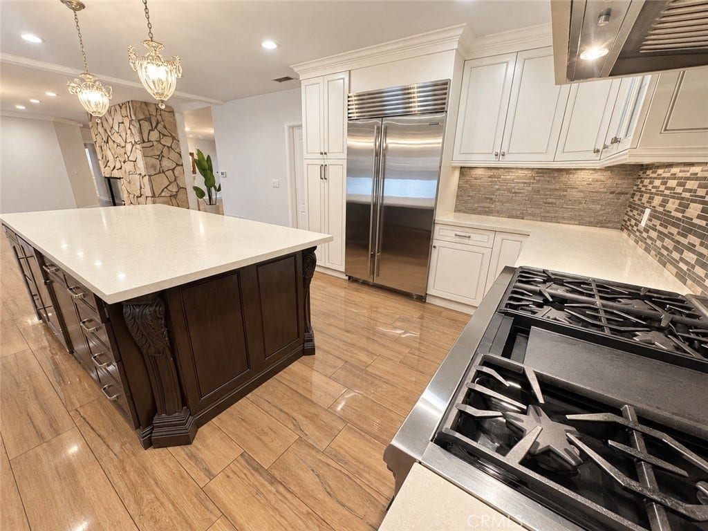 1331 Beaudry, Glendale, CA 91208 1331 Beaudry, Glendale, CA 91208