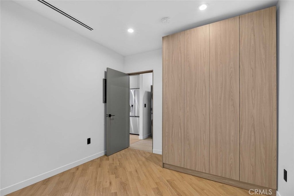 14652 Hortense Street, Sherman Oaks, CA 91403 14652 Hortense Street, Sherman Oaks, CA 91403