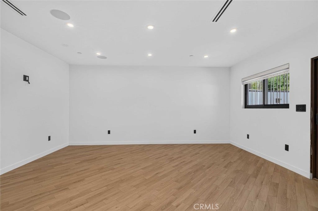 14652 Hortense Street, Sherman Oaks, CA 91403 14652 Hortense Street, Sherman Oaks, CA 91403