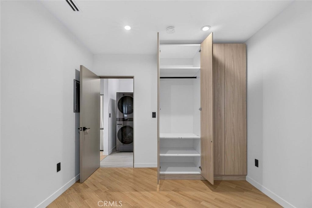 14652 Hortense Street, Sherman Oaks, CA 91403 14652 Hortense Street, Sherman Oaks, CA 91403
