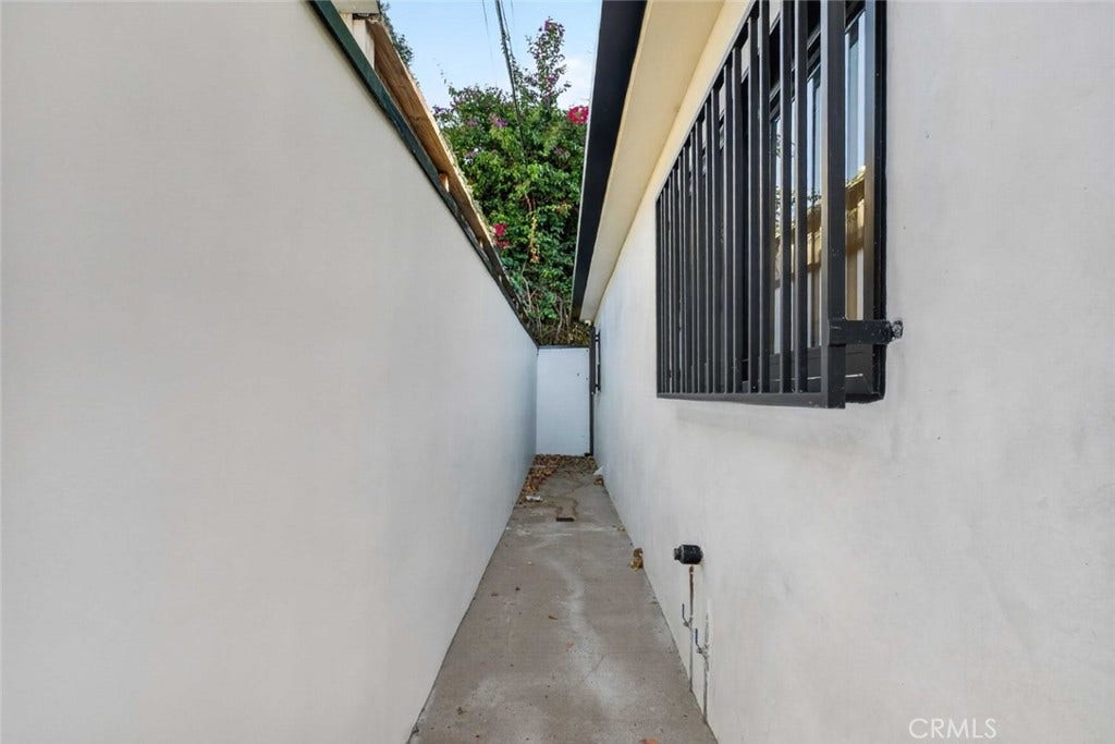 14652 Hortense Street, Sherman Oaks, CA 91403 14652 Hortense Street, Sherman Oaks, CA 91403