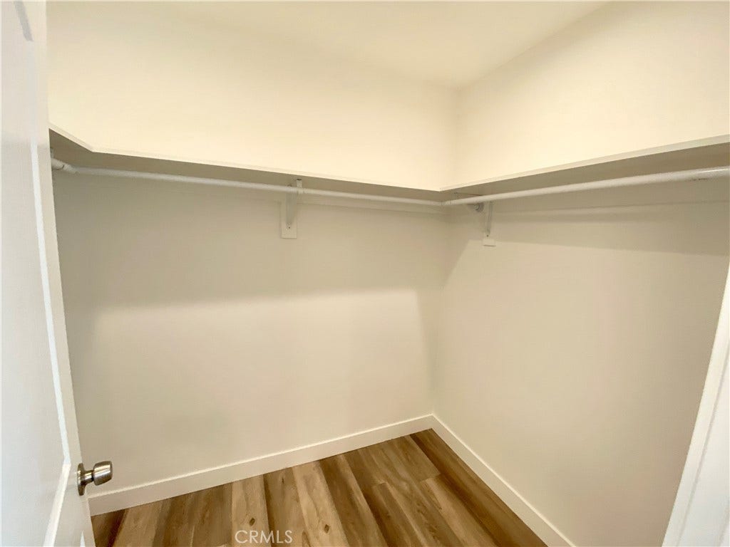 958 Chevron Ct, Pasadena, CA 91103