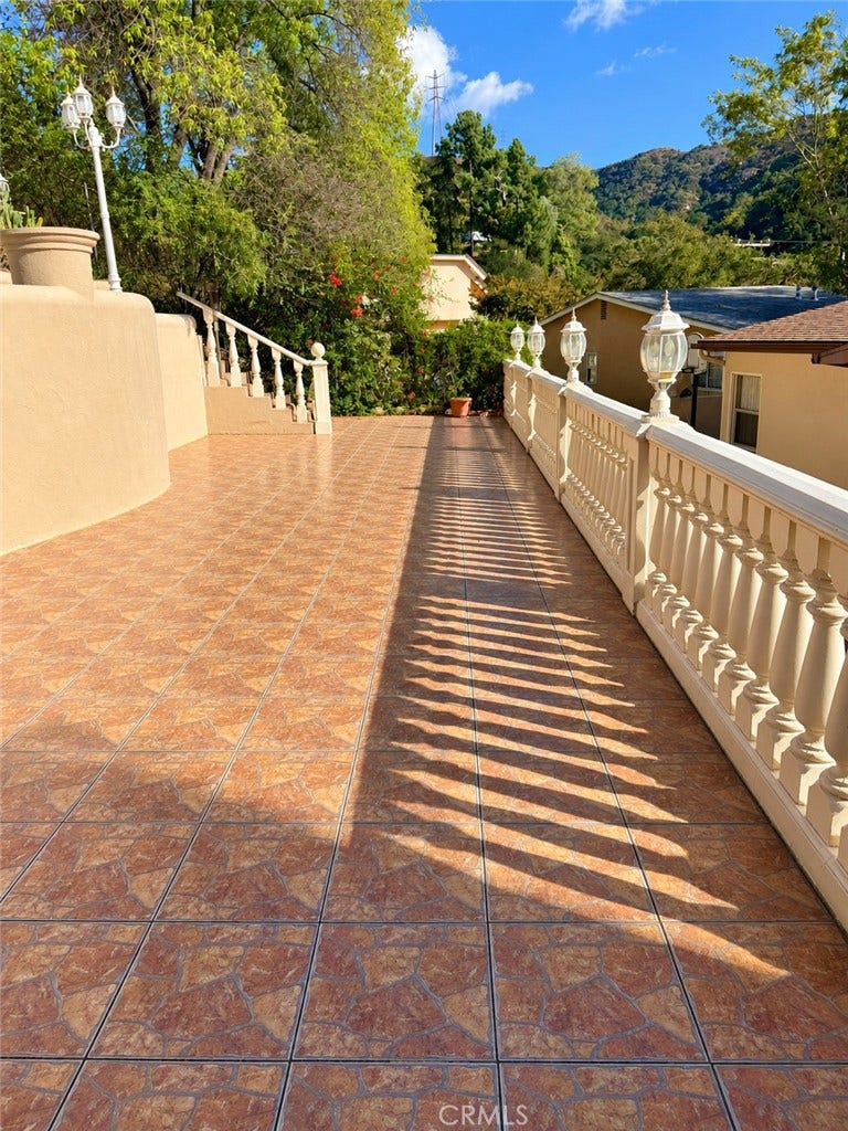 3100 Charing Cross Rd, Glendale, CA 91206 3100 Charing Cross Rd, Glendale, CA 91206